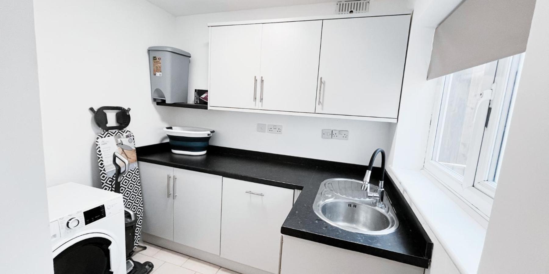 Double Room In Modern House Near Nottingham Exterior foto