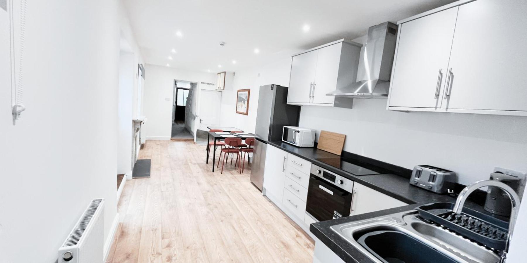 Double Room In Modern House Near Nottingham Exterior foto